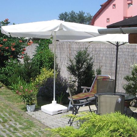Kaiser Apartman Heviz Bagian luar foto