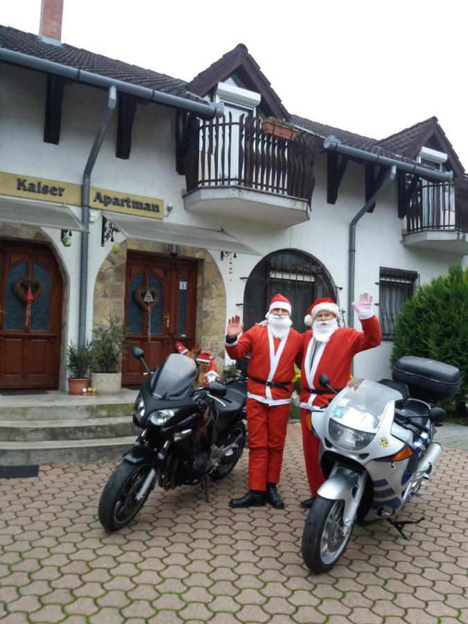 Kaiser Apartman Heviz Bagian luar foto