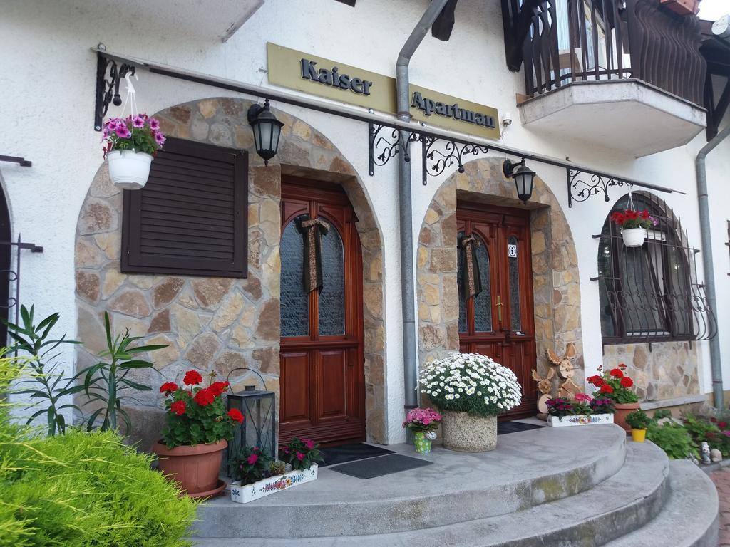 Kaiser Apartman Heviz Bagian luar foto