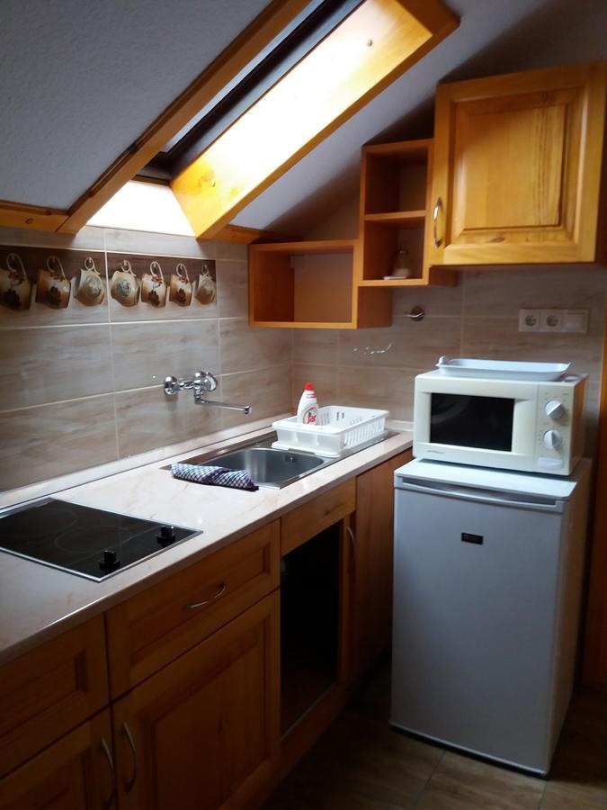 Kaiser Apartman Heviz Bagian luar foto